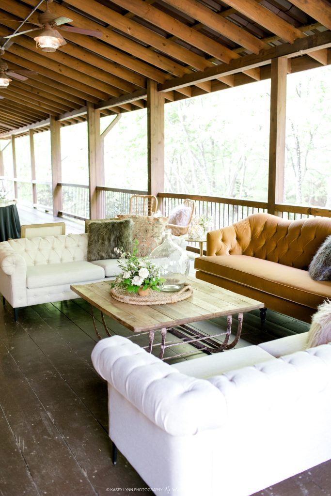 How to Elevate your Reception with Love Birds & Co.