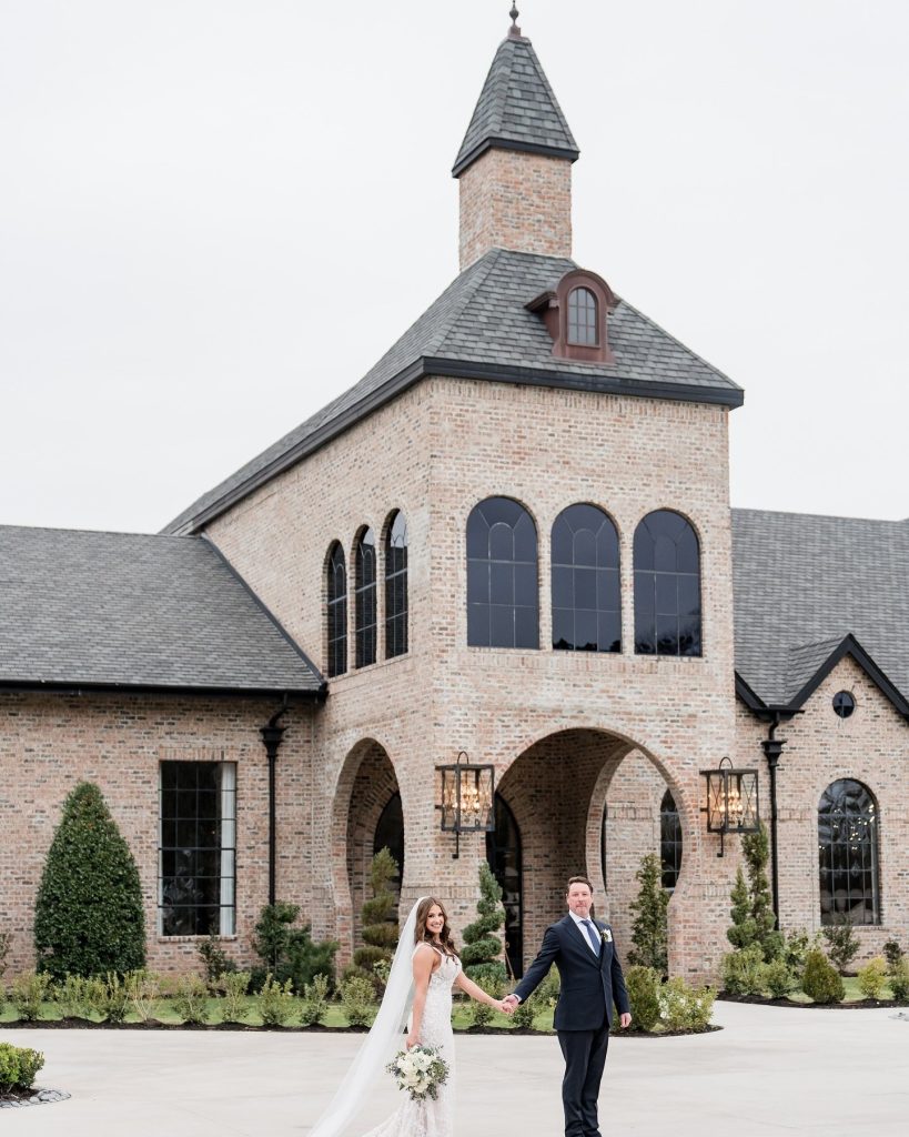 ⁠The Berrys sealed their forever at ironmanortx with a celebration full of warmth, charm, and intentional details. From their pup-inspired