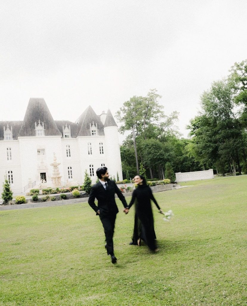 Safi & Teaba’s engagement session chateaunouvelle was pure elegance, with every moment—from castle window views to garden strolls hand-in-hand 🖤⁠